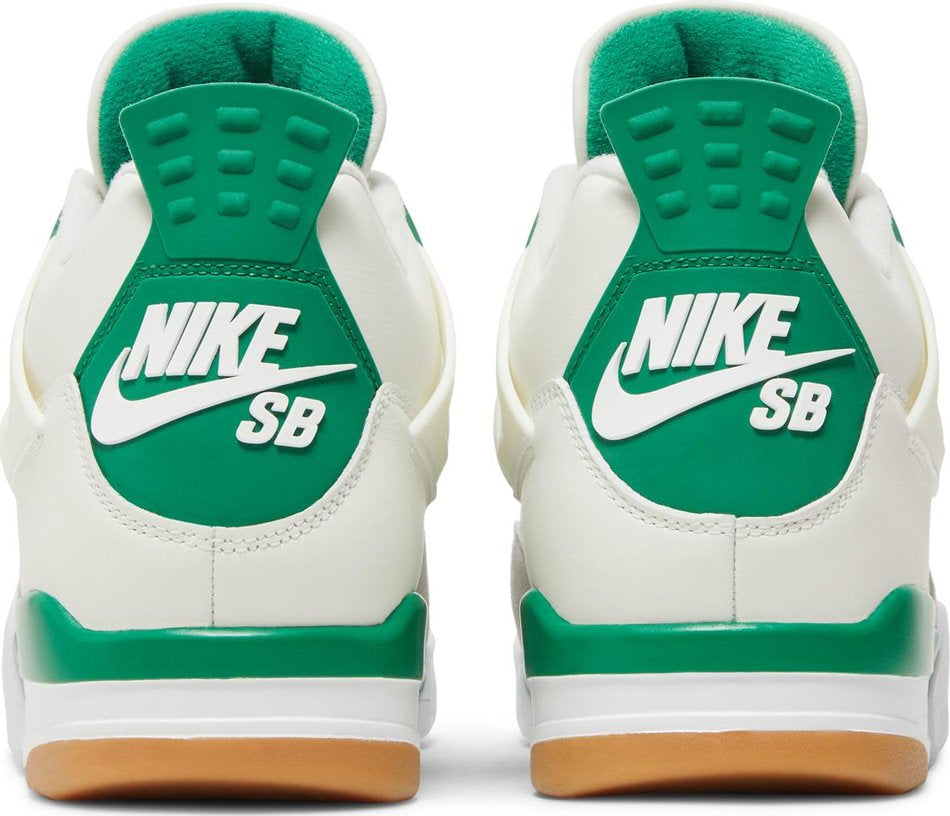 Nike SB x Air Jordan 4 Retro SP 'Pine Green' DR5415-103