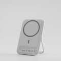 Apivita 15W Magnetic Wireless Charging 5000mAh 1C Power Bank with Phone Stand
