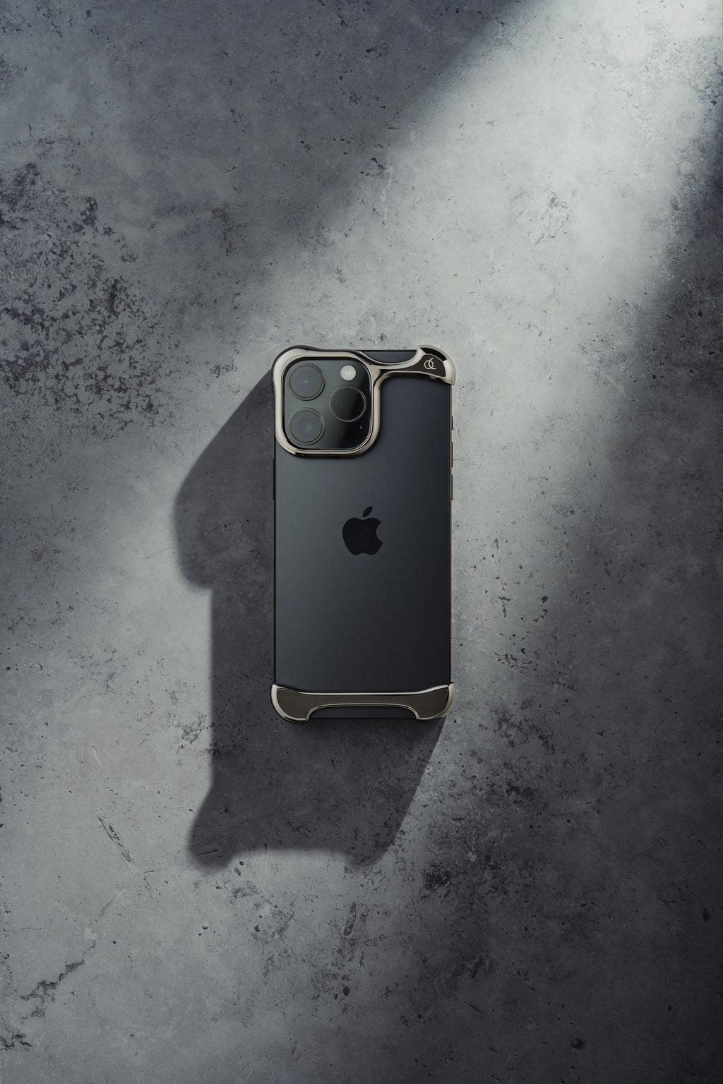 Arc Pulse for iPhone 16 Pro
