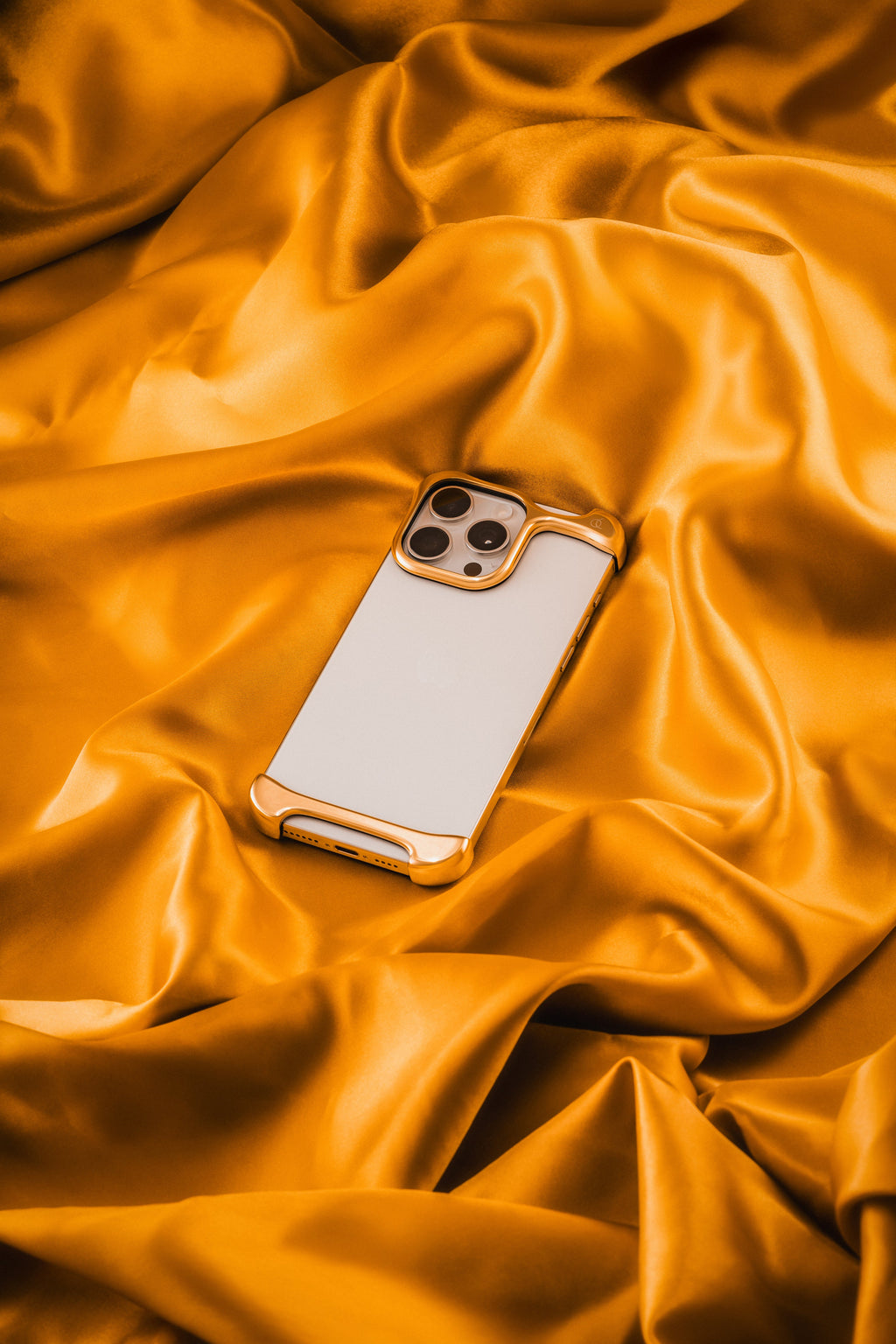 Arc Pulse for iPhone 16 Pro Max