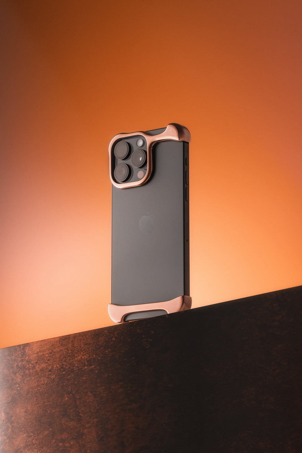 Arc Pulse for iPhone 16 Pro Max